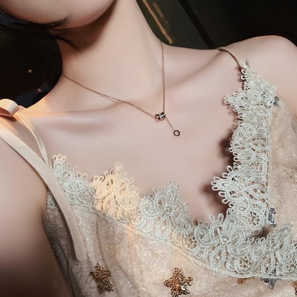 GOLICC Rose Gold Small Man Waist Necklace Neckchain - Picture 2 of 11